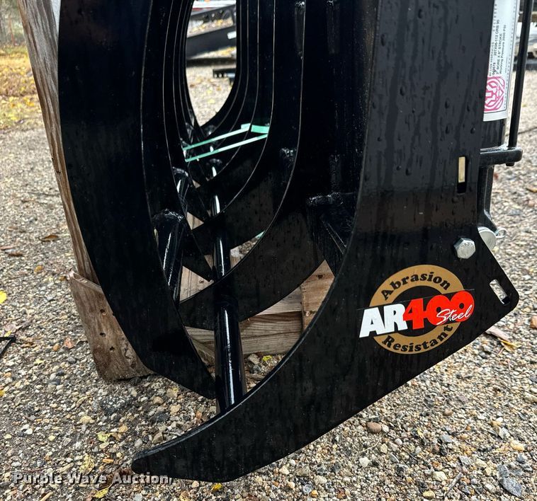 image for item MS9928 Land Pride SGC0660 skid steer grapple bucket