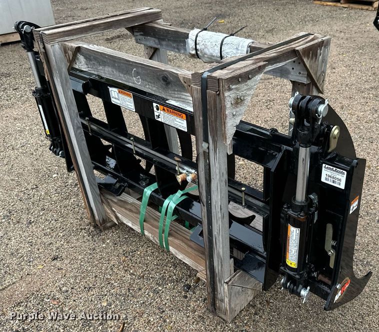 image for item MS9930 Land Pride SGC0660 skid steer grapple bucket