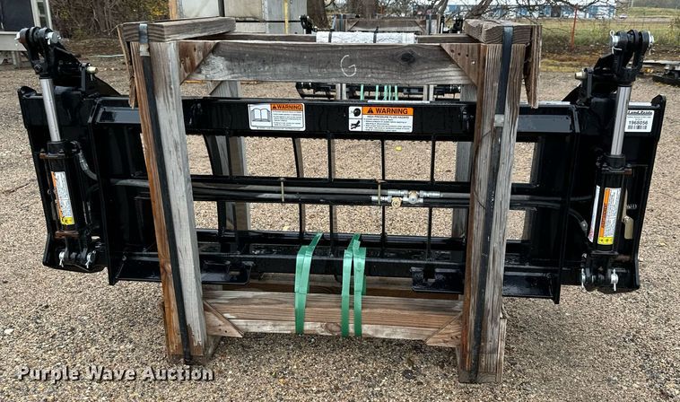 image for item MS9930 Land Pride SGC0660 skid steer grapple bucket