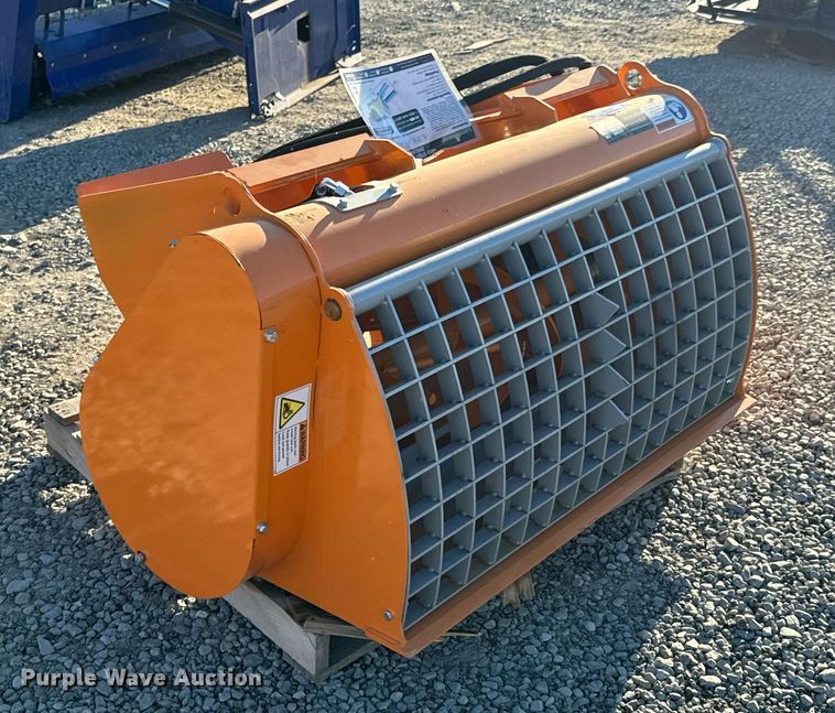 image for item ND9156 2024 LandHonor DCM-11-250G skid steer concrete mixer