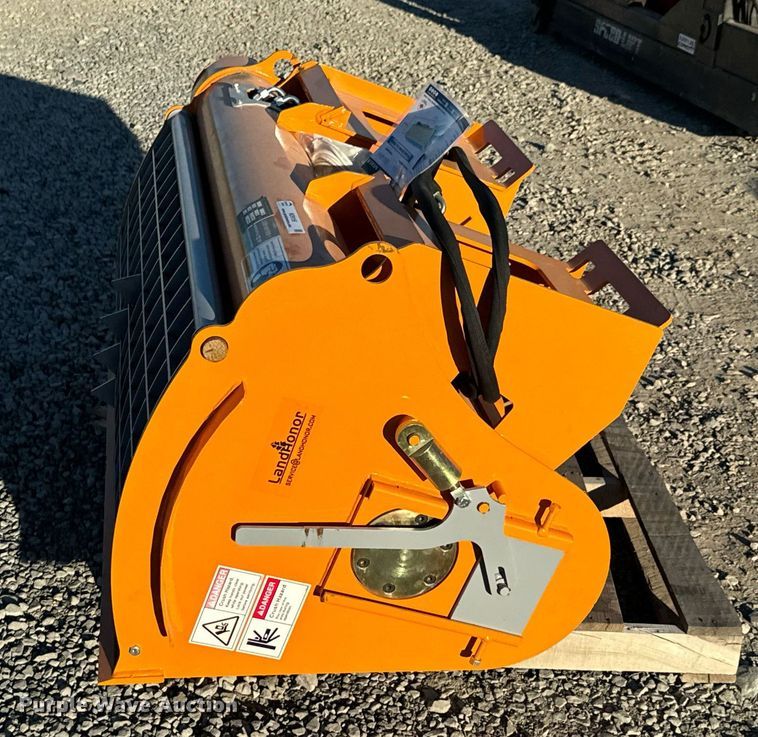 image for item ND9156 2024 LandHonor DCM-11-250G skid steer concrete mixer