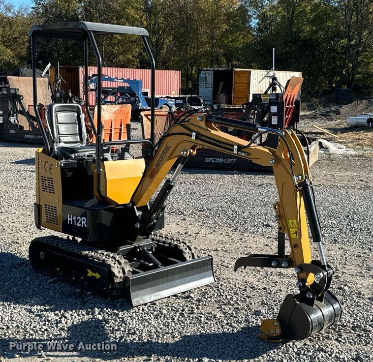 image for item ND9344 2024 AGT H12R mini excavator