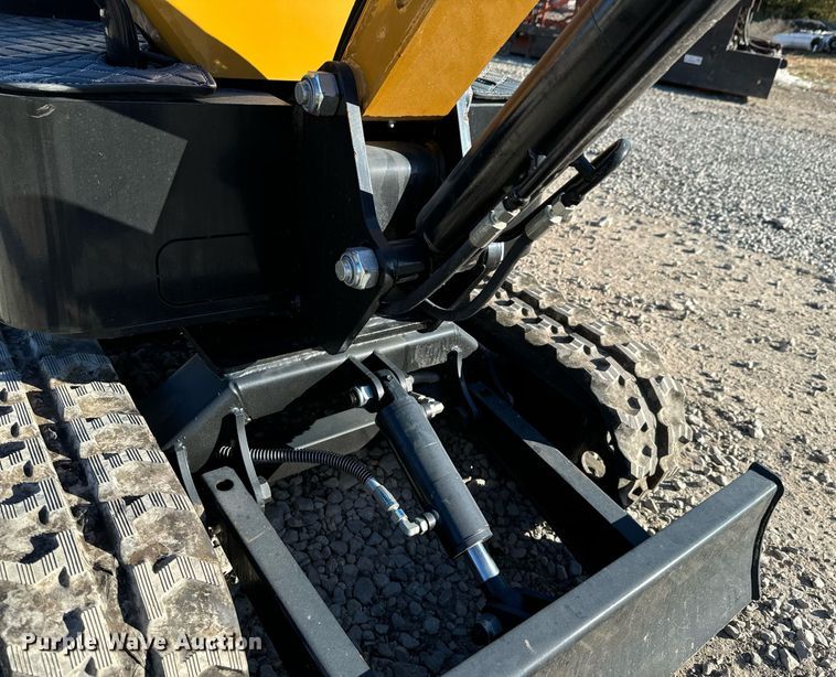 image for item ND9344 2024 AGT H12R mini excavator