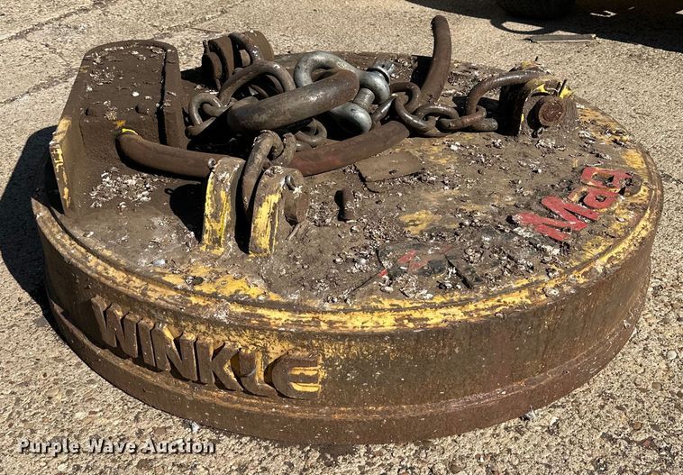 image for item NQ9023 Winkle magnet  