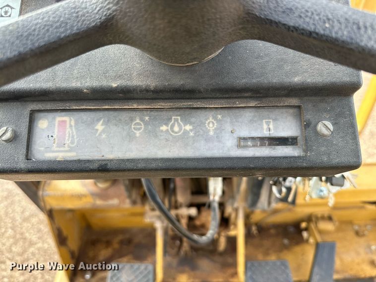 image for item NQ9025 Caterpillar V30D forklift