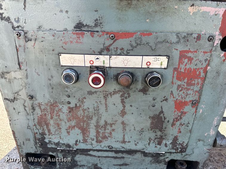 image for item NQ9032 Victor 1640 metal lathe