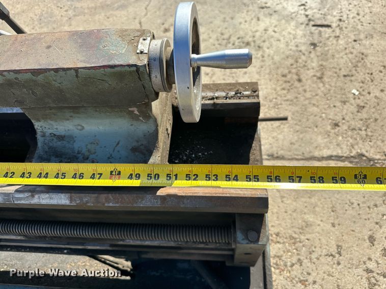 image for item NQ9032 Victor 1640 metal lathe