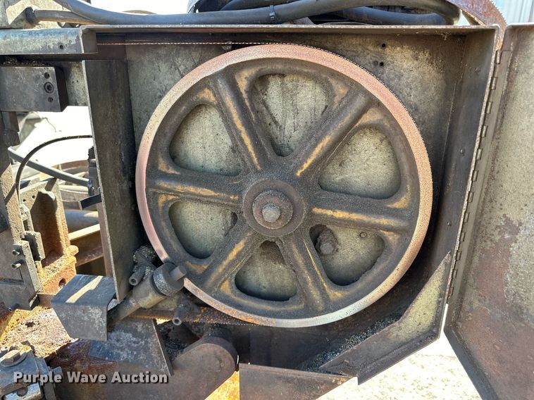 image for item NQ9037 Hyd-Mech S-20 band saw