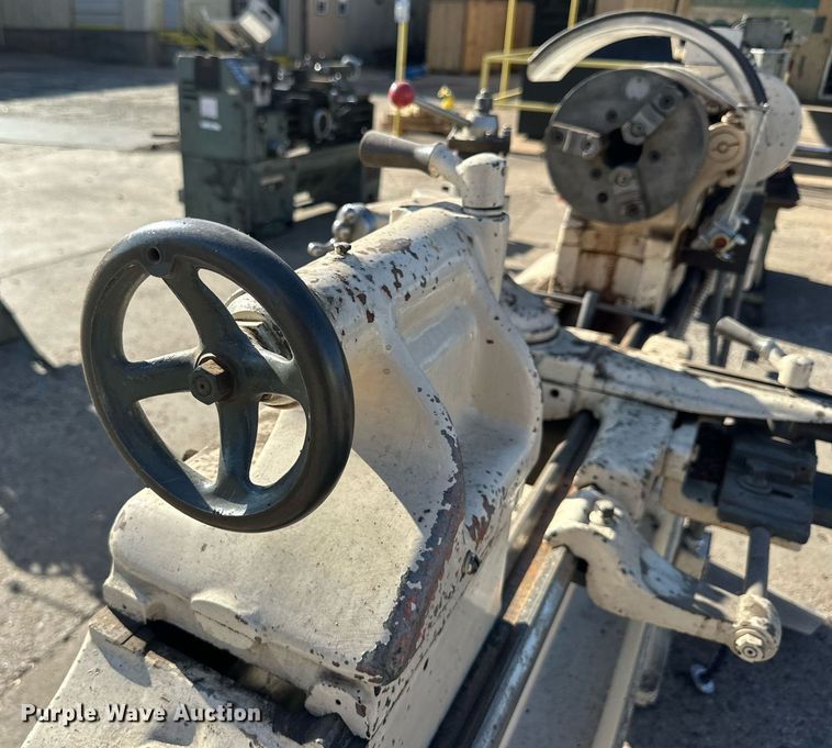 image for item NQ9038 South Bend metal lathe