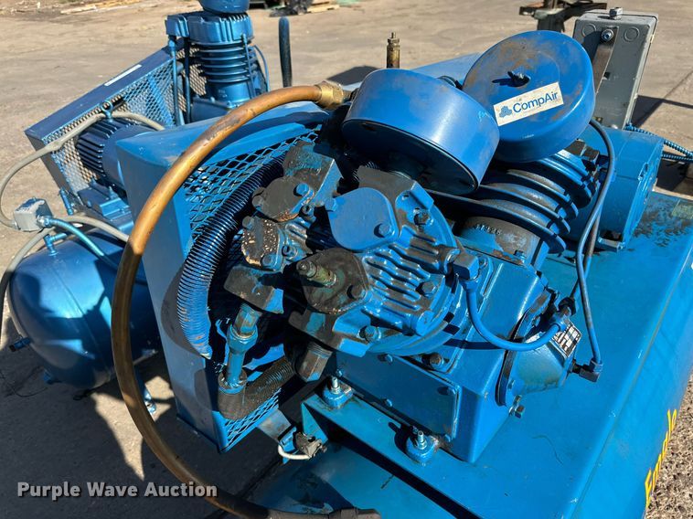 image for item NQ9039 1992 Emglo air compressor