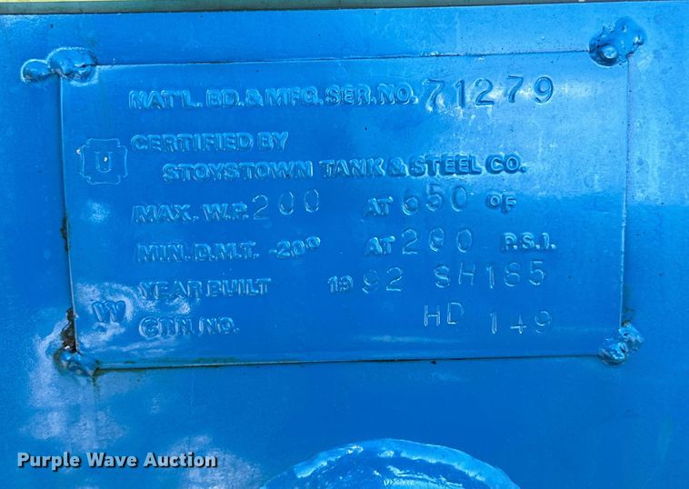 image for item NQ9039 1992 Emglo air compressor