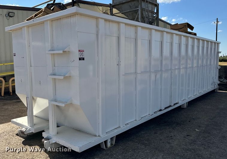 image for item NQ9045 Roll-off dumpster