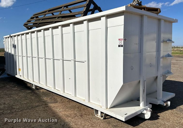 image for item NQ9045 Roll-off dumpster