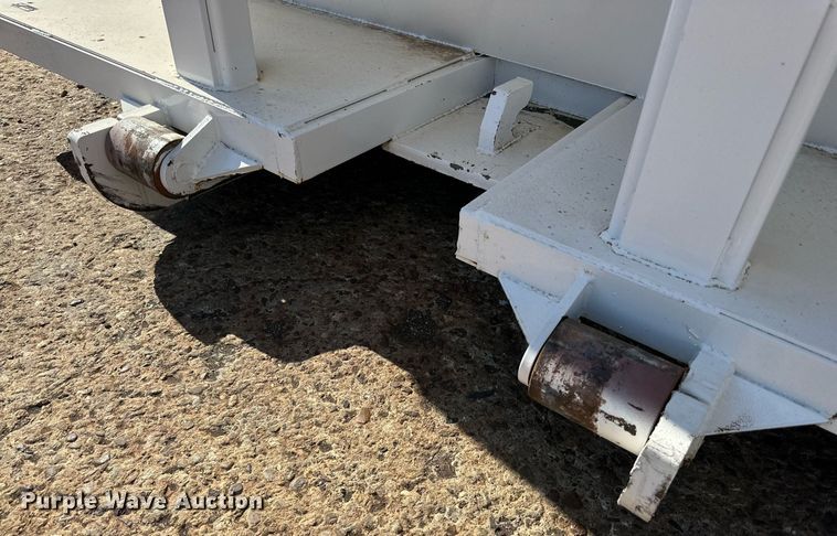 image for item NQ9045 Roll-off dumpster