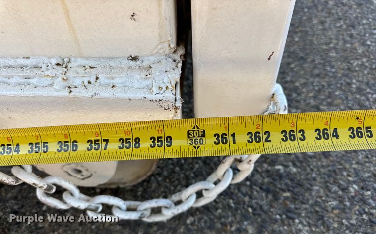 image for item NQ9045 Roll-off dumpster