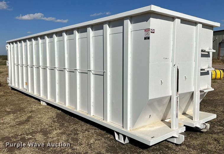 image for item NQ9046 Roll-off dumpster