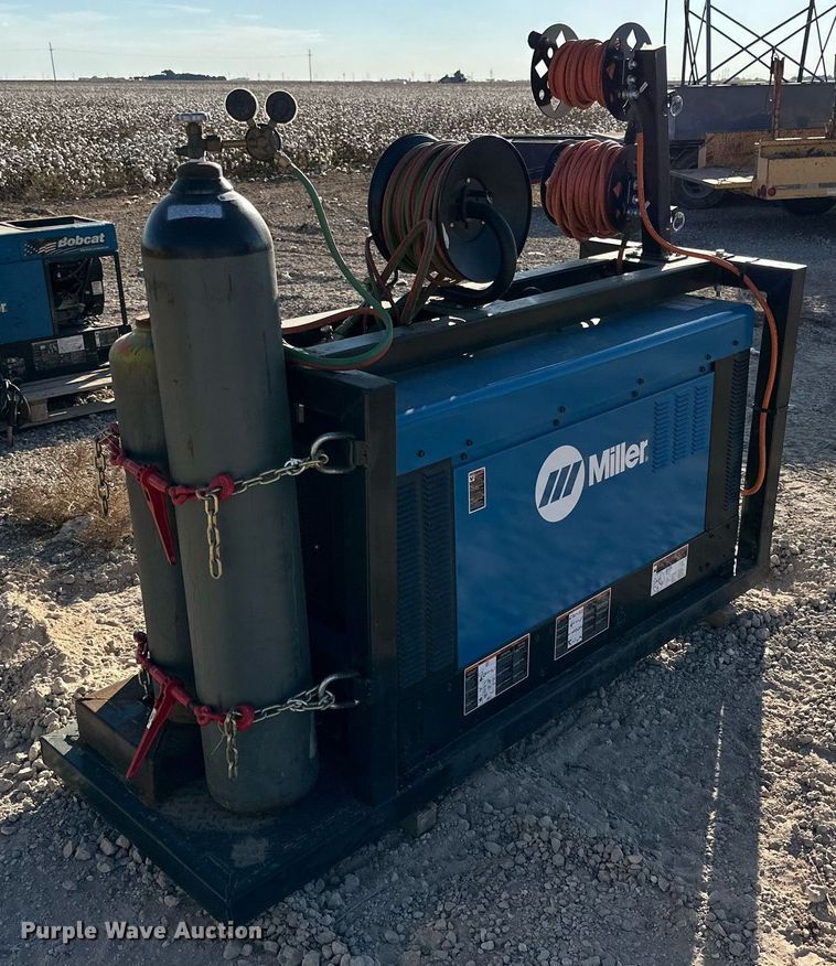 image for item NQ9047 Miller Big Blue 400 Pro welder/generator