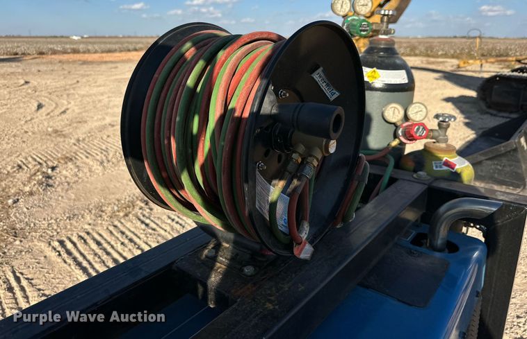 image for item NQ9047 Miller Big Blue 400 Pro welder/generator