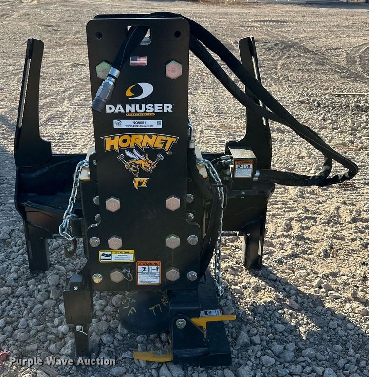 image for item NQ9051 Danuser Hornet T7 post driver