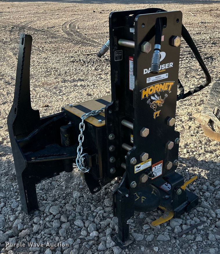 image for item NQ9051 Danuser Hornet T7 post driver