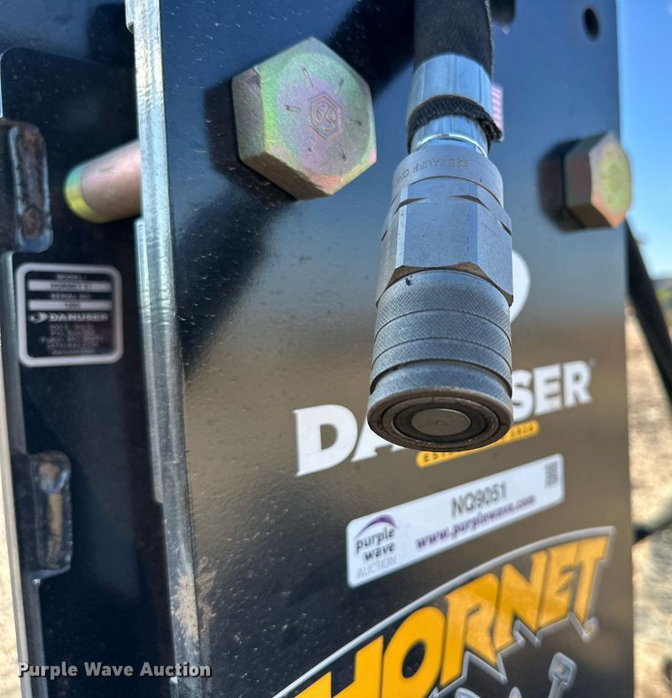 image for item NQ9051 Danuser Hornet T7 post driver