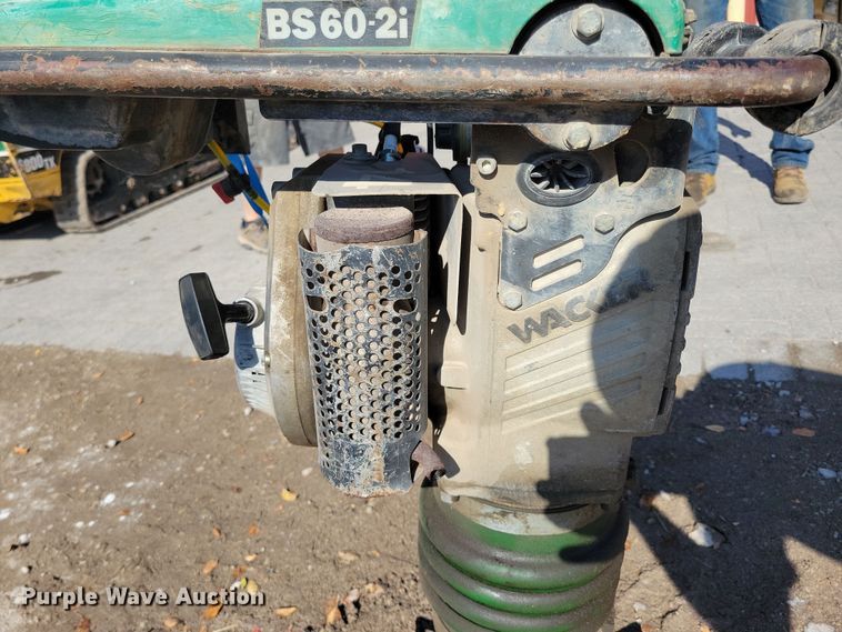 image for item OH9301 Wacker Neuson BS 60-2i plate compactor