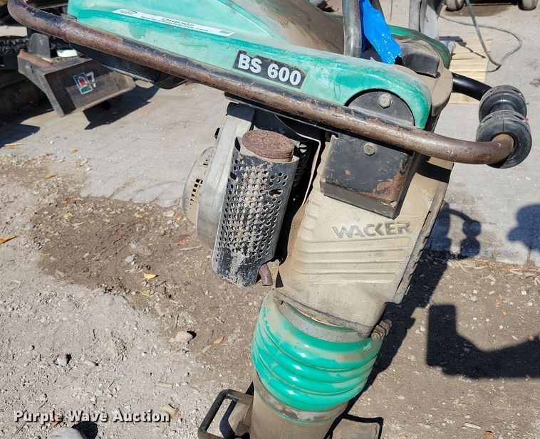 image for item OH9302 Wacker Neuson  BS 600 plate compactor