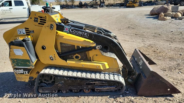 image for item OH9304 2014 Vermeer S800TX compact utility loader