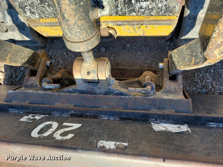 image for item OH9304 2014 Vermeer S800TX compact utility loader