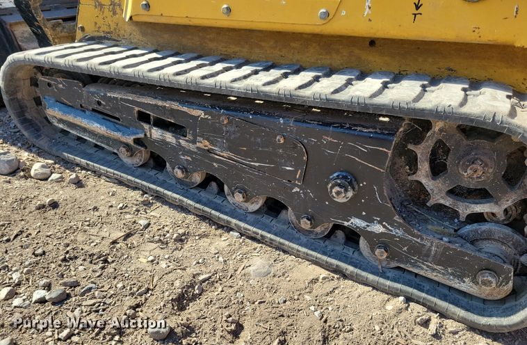 image for item OH9304 2014 Vermeer S800TX compact utility loader