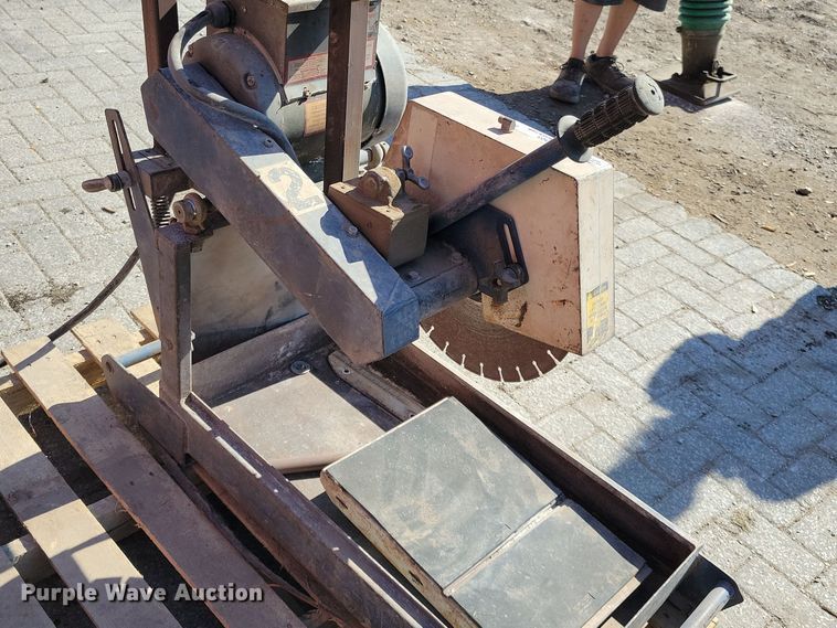 image for item OH9305 concrete block saw