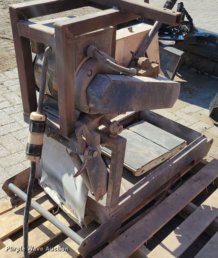 image for item OH9305 concrete block saw