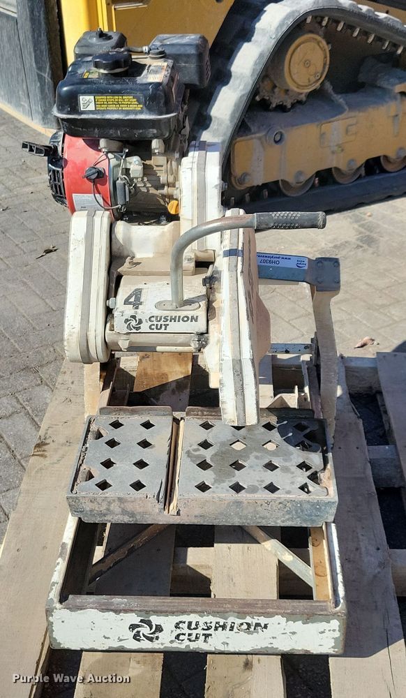 image for item OH9307 Cushion Cut concrete block saw