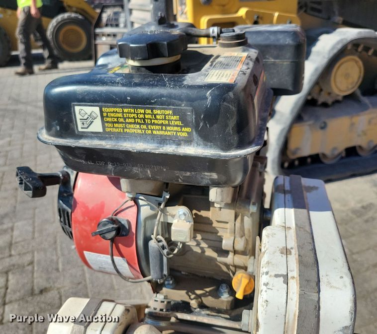 image for item OH9307 Cushion Cut concrete block saw