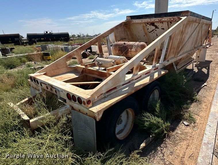 image for item DD3370 1997 Wes-Tex bottom dump trailer