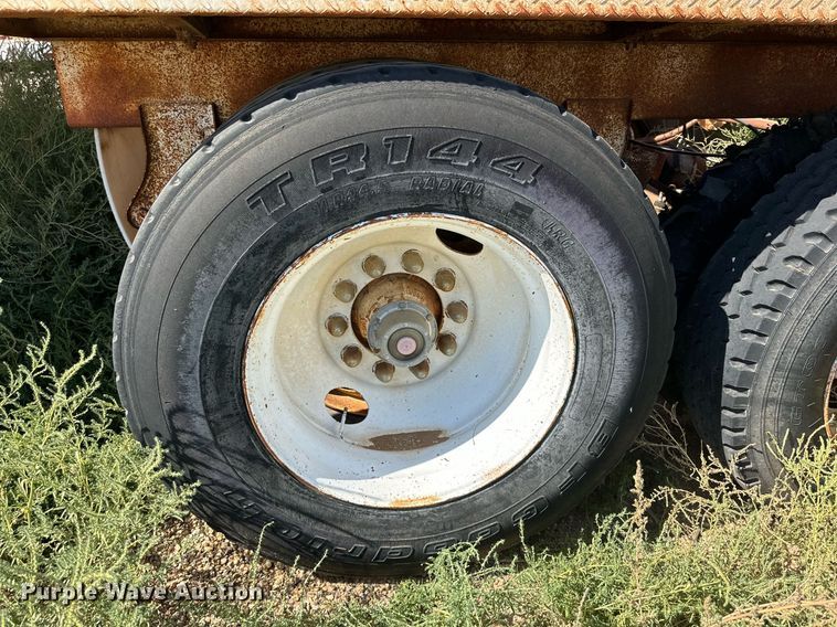 image for item DD3370 1997 Wes-Tex bottom dump trailer