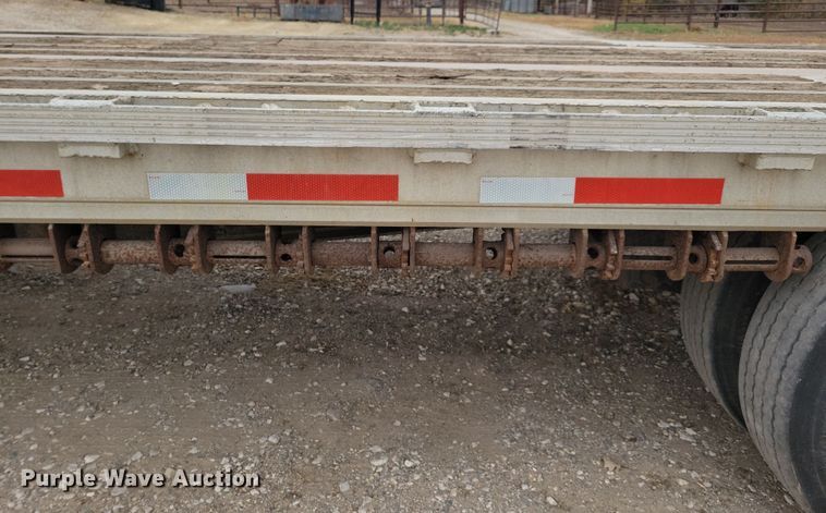 image for item DN3619 2000 Reinke Manufacturing Company drop deck trailer