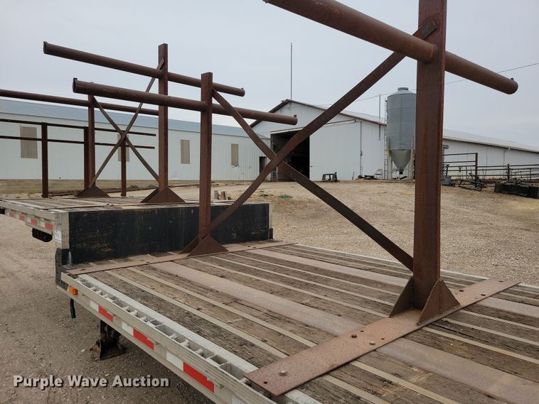 image for item DN3619 2000 Reinke Manufacturing Company drop deck trailer