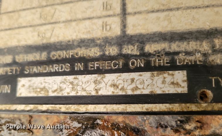 image for item DN3619 2000 Reinke Manufacturing Company drop deck trailer