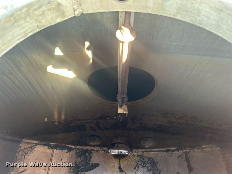 image for item DO7555 1980 Pullman Trailmobile tank trailer