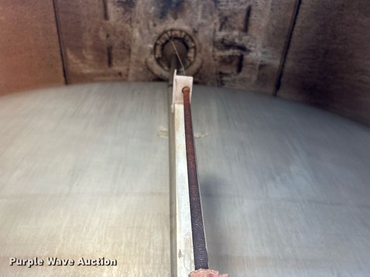 image for item DO7555 1980 Pullman Trailmobile tank trailer