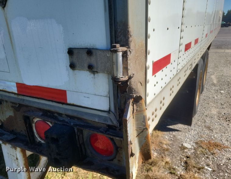 image for item DQ3730 2011 Wabash  dry van trailer