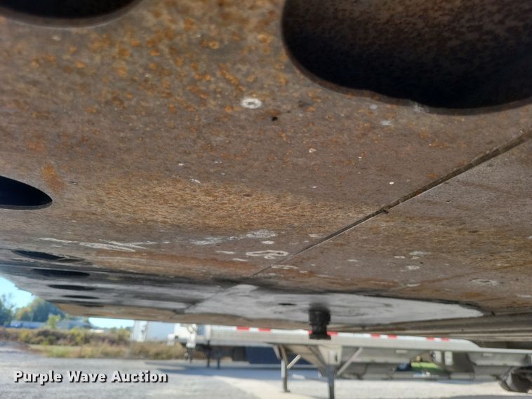 image for item DQ3730 2011 Wabash  dry van trailer