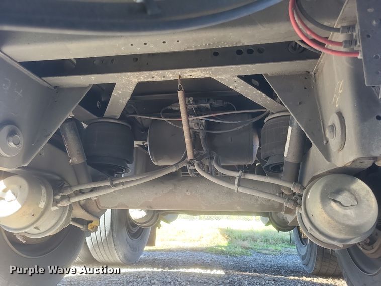 image for item DQ3730 2011 Wabash  dry van trailer