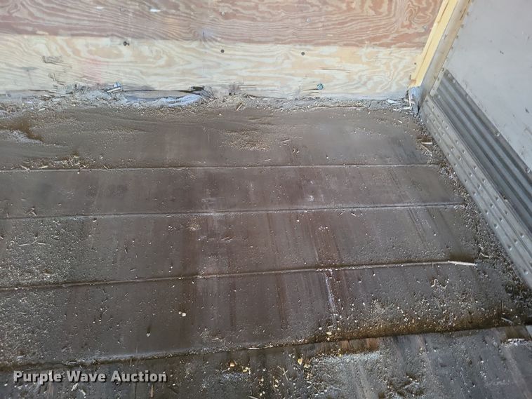 image for item DQ3730 2011 Wabash  dry van trailer