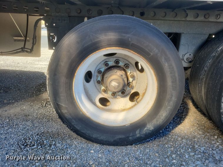 image for item DQ3730 2011 Wabash  dry van trailer