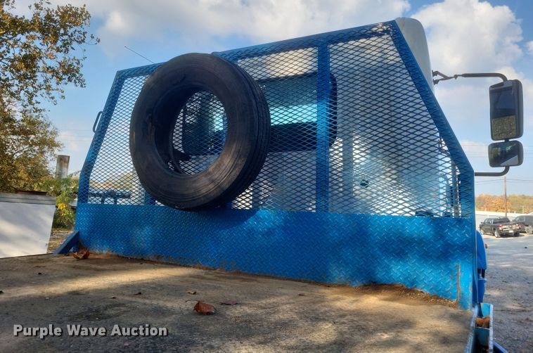 image for item DQ3739 2020 Hino Conventional  flatbed truck