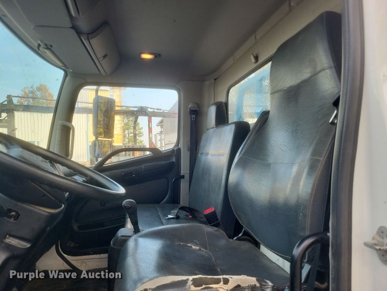 image for item DQ3739 2020 Hino Conventional  flatbed truck