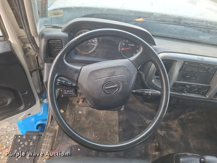 image for item DQ3739 2020 Hino Conventional  flatbed truck