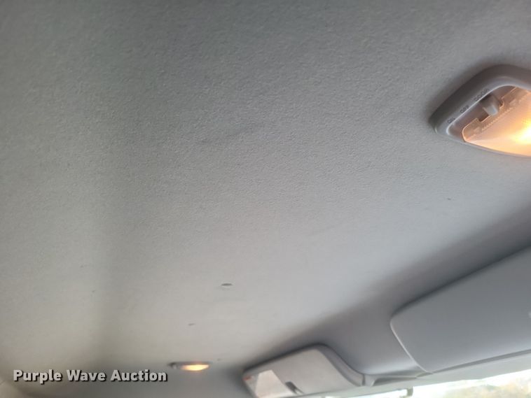 image for item DQ3739 2020 Hino Conventional  flatbed truck